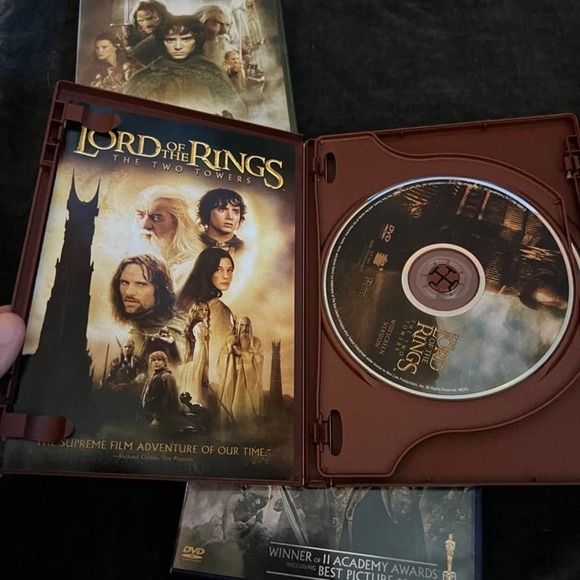 THE Lord of the Rings Trilogy Wide Screen Movie DVDs - Picture 4 of 7